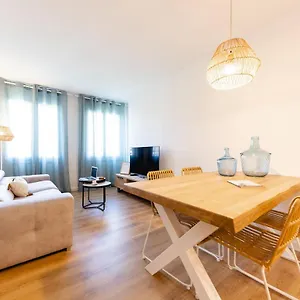 bravissimo-tarla-2-bedroom-apartment.topcostabravahotels.com/