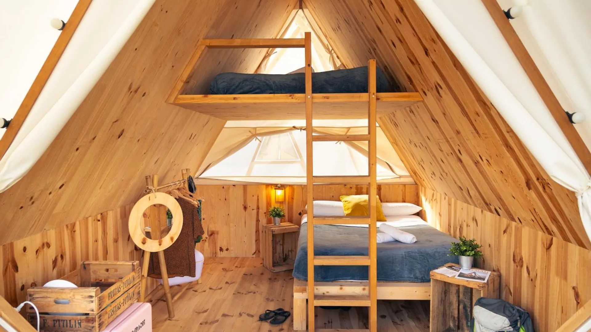 Kampaoh Tarifa Hotel Luxury tent