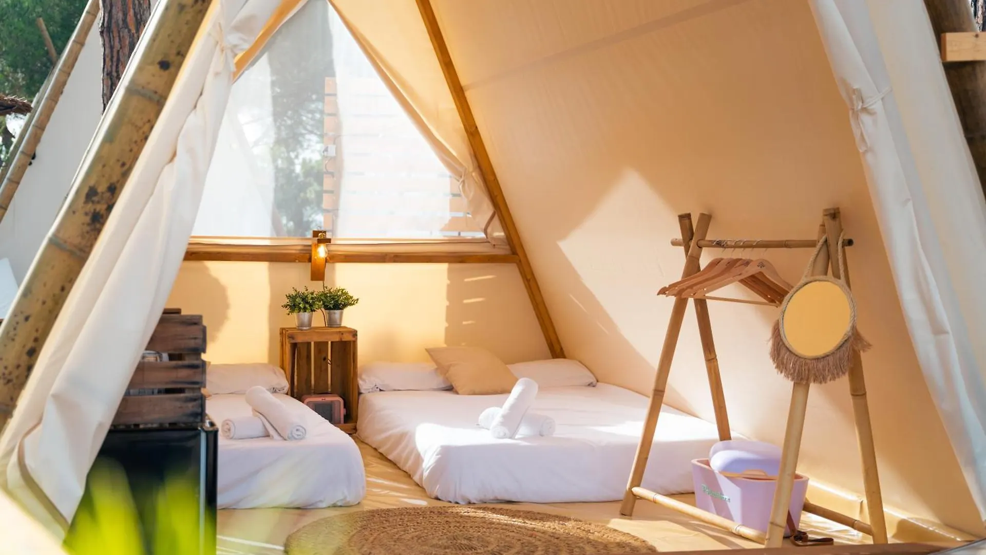 Luxury tent Kampaoh Tarifa Hotel Spain
