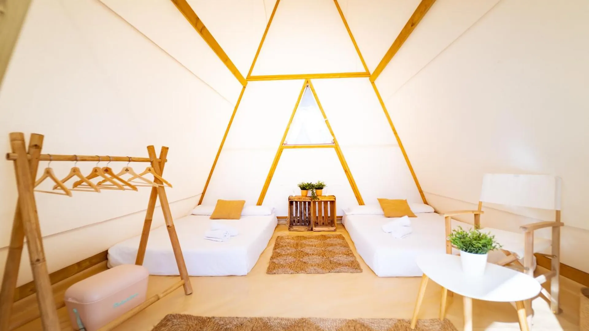 Luxury tent Kampaoh Tarifa Hotel Spain
